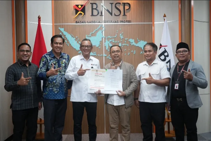 Bangun Kompetensi, Raih Masa Depan